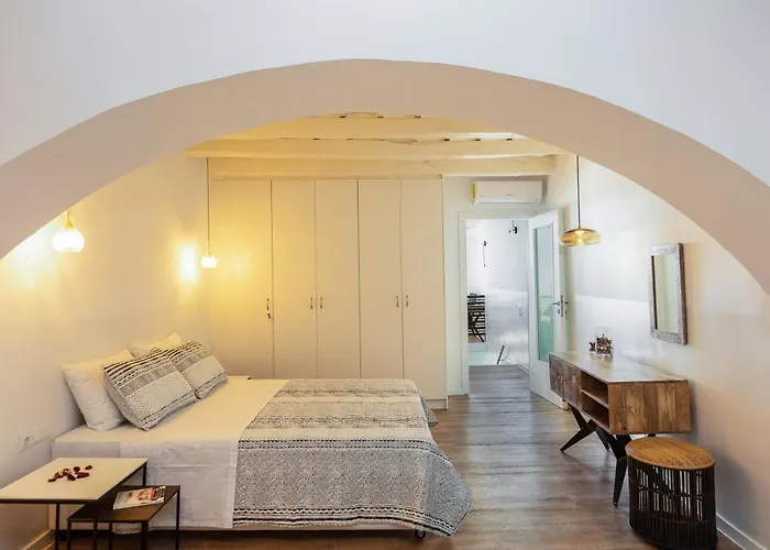 Anne Apartment, At The Venetian Port Of Rethimno!