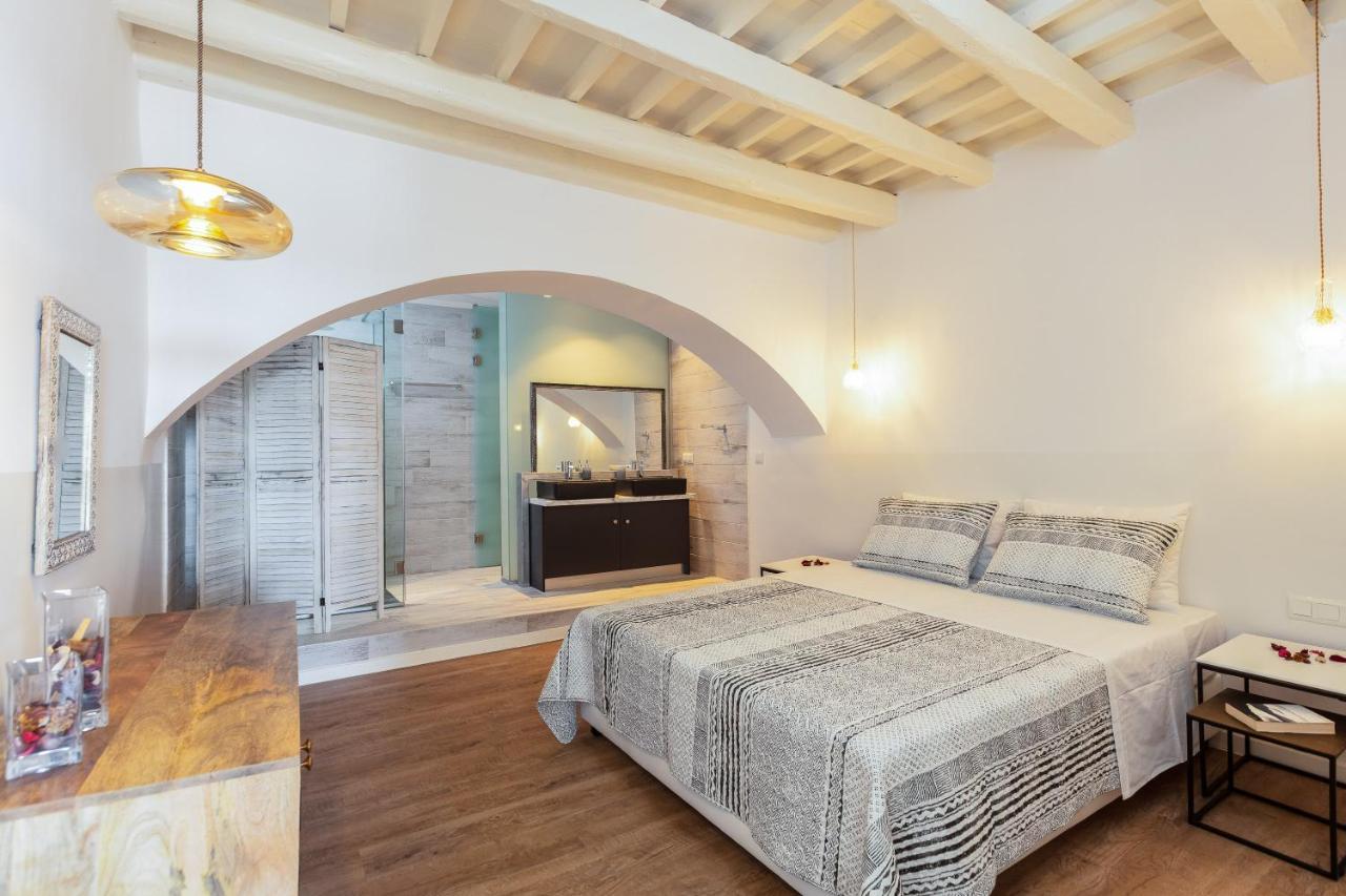 Apartment Anne Apartment, At The Venetian Port Of Rethimno!
