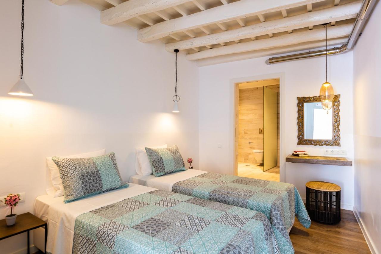 Anne Apartment, At The Venetian Port Of Rethimno! *